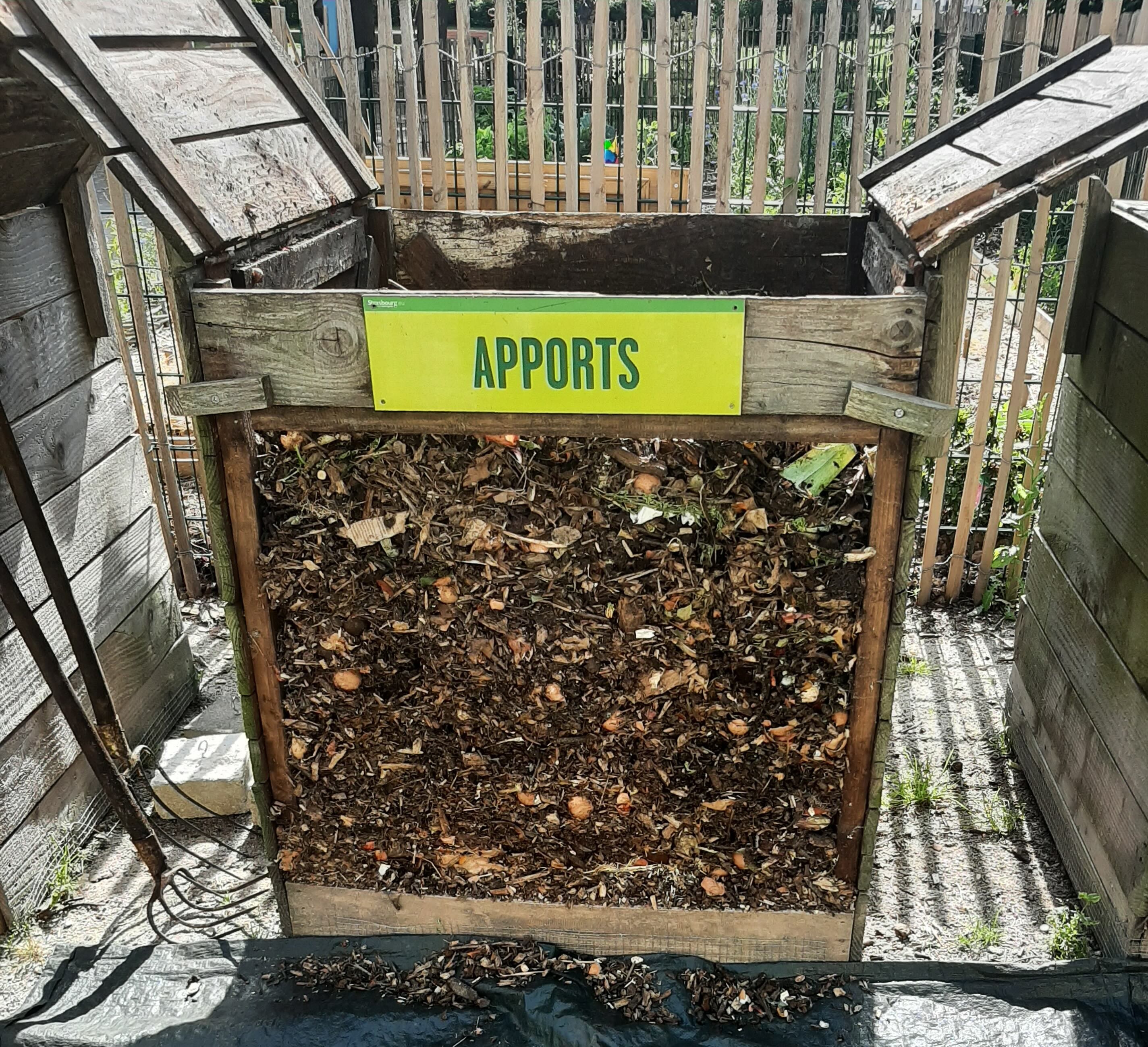 Photo d'un bac de compost à Cronenbourg